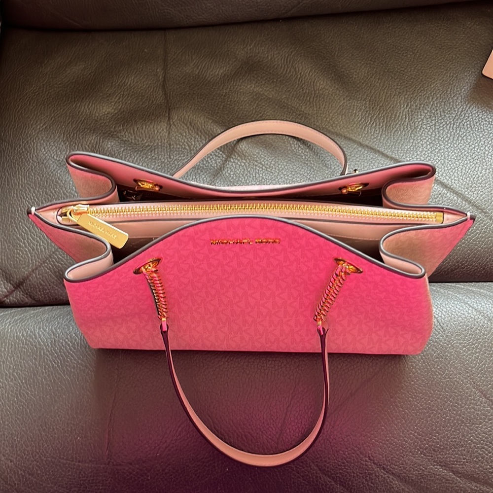 Michael Kors blush color drop satchel - Picture 10 of 13